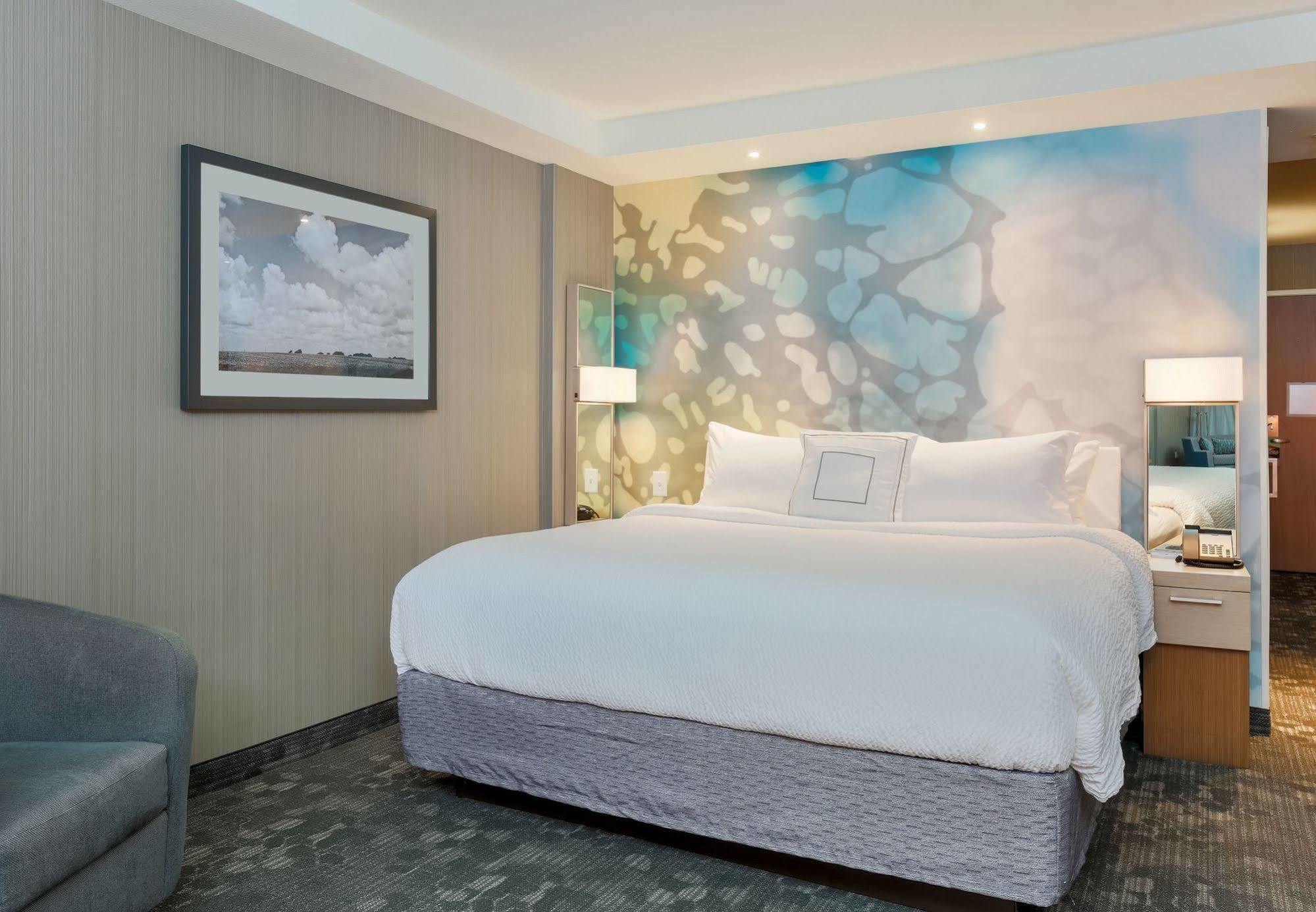 คอร์ตยาร์ด ดัลลัส มิดโลเทียน แอท มิดโลเทียน คอนเฟอเรนซ์ เซ็นเตอร์ Hotel Midlothian ภายนอก รูปภาพ